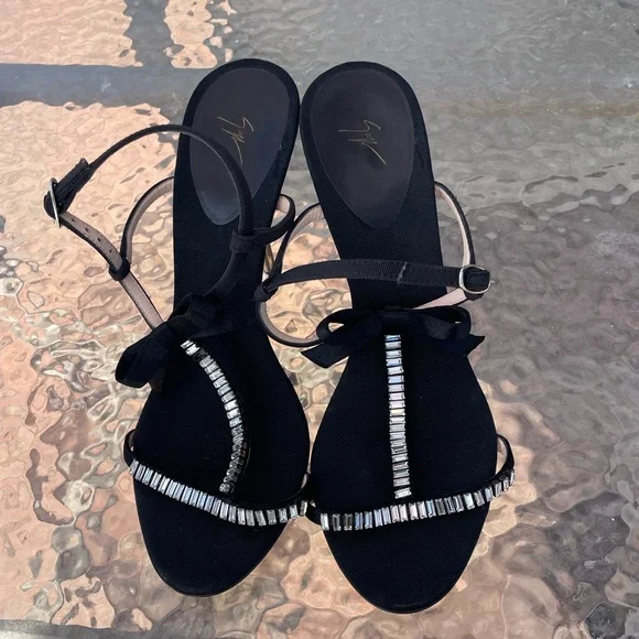 Giuseppe Zanotti Black Grosgrain Crystal Sandals Size 38